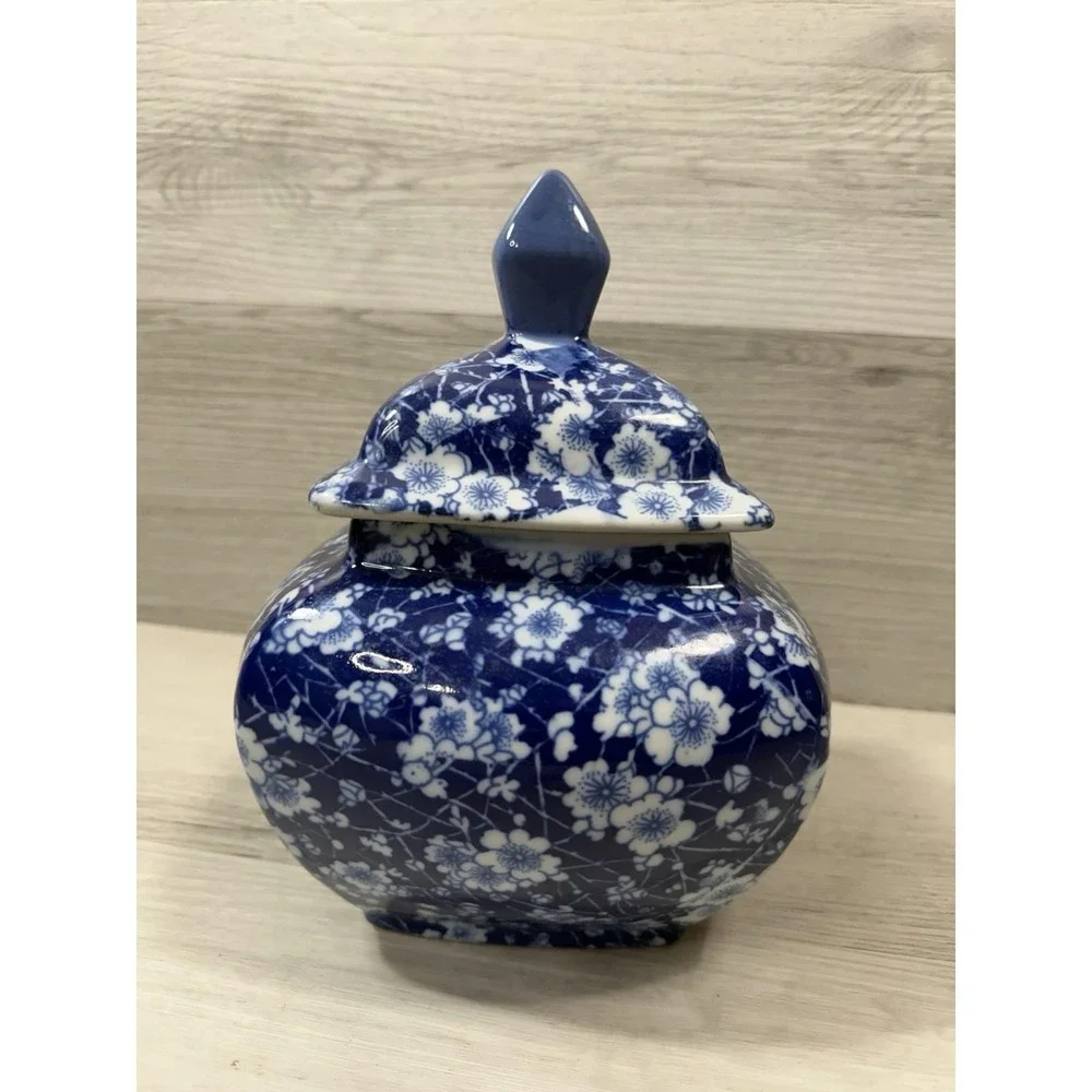 Victoria Ware Style Blue White Chinoiserie Temple Jar Cherry Blossom Lid 8.5